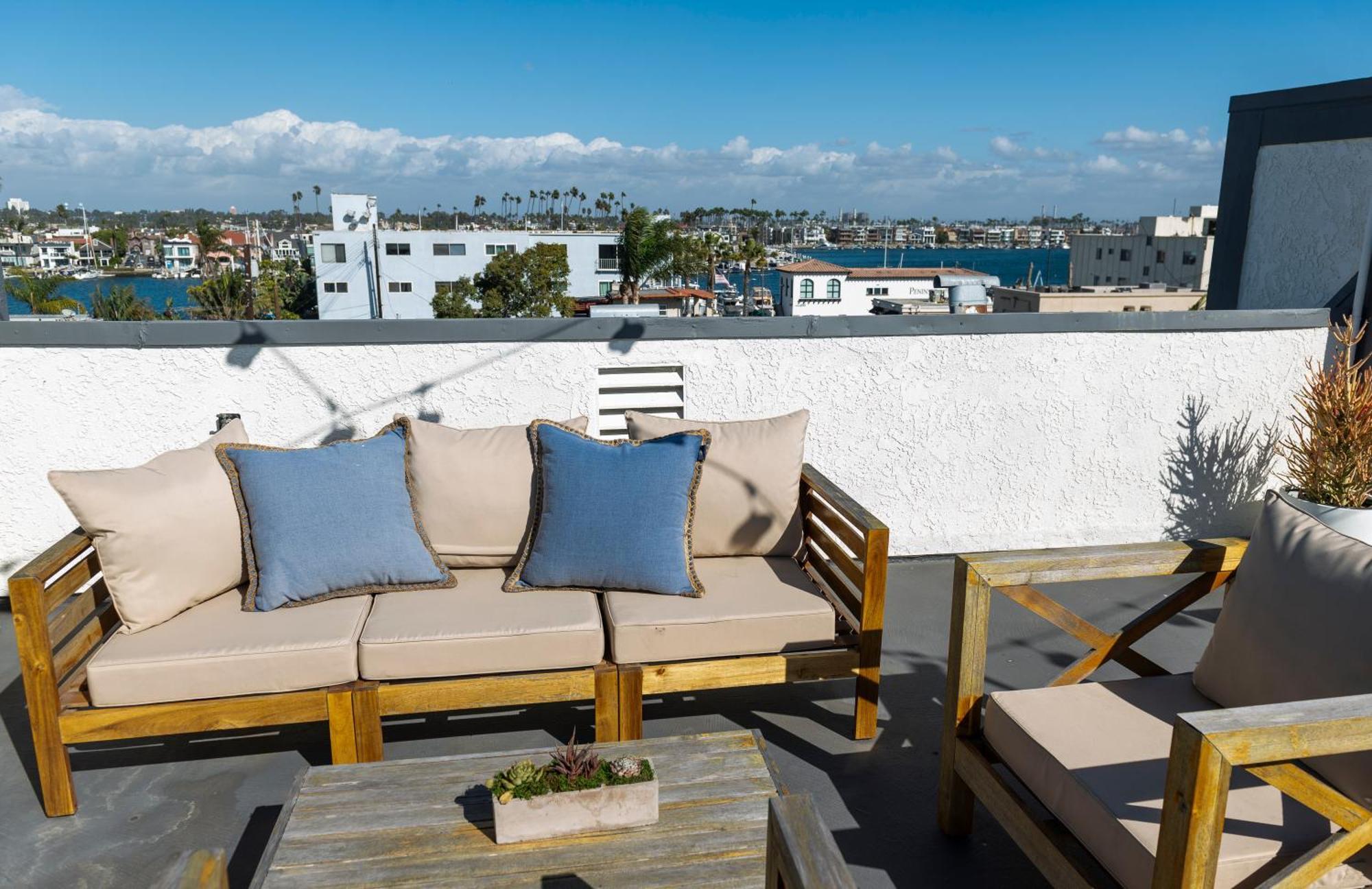 50 M To Sand Lgb 2 King Suites Long Beach Bagian luar foto