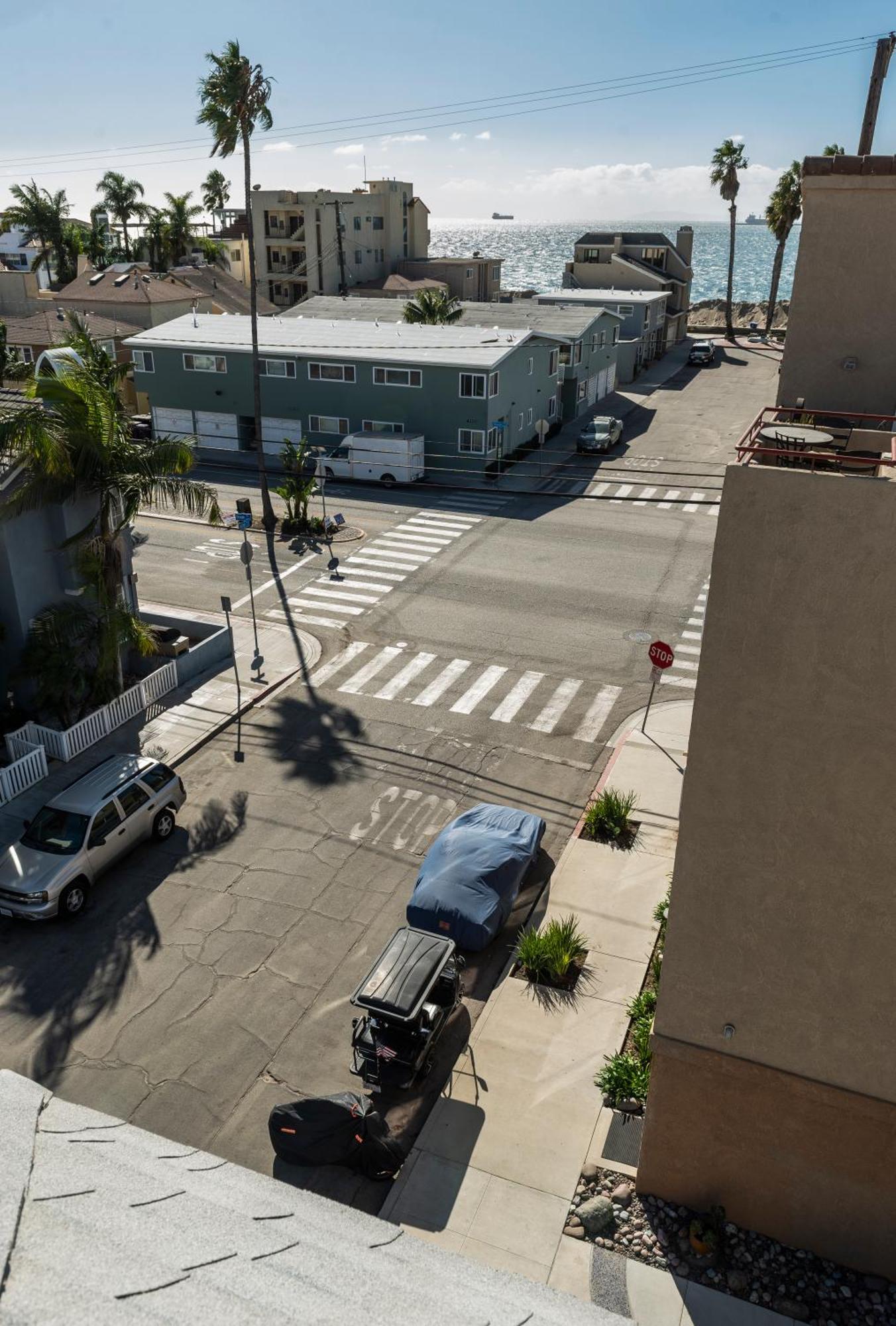 50 M To Sand Lgb 2 King Suites Long Beach Bagian luar foto