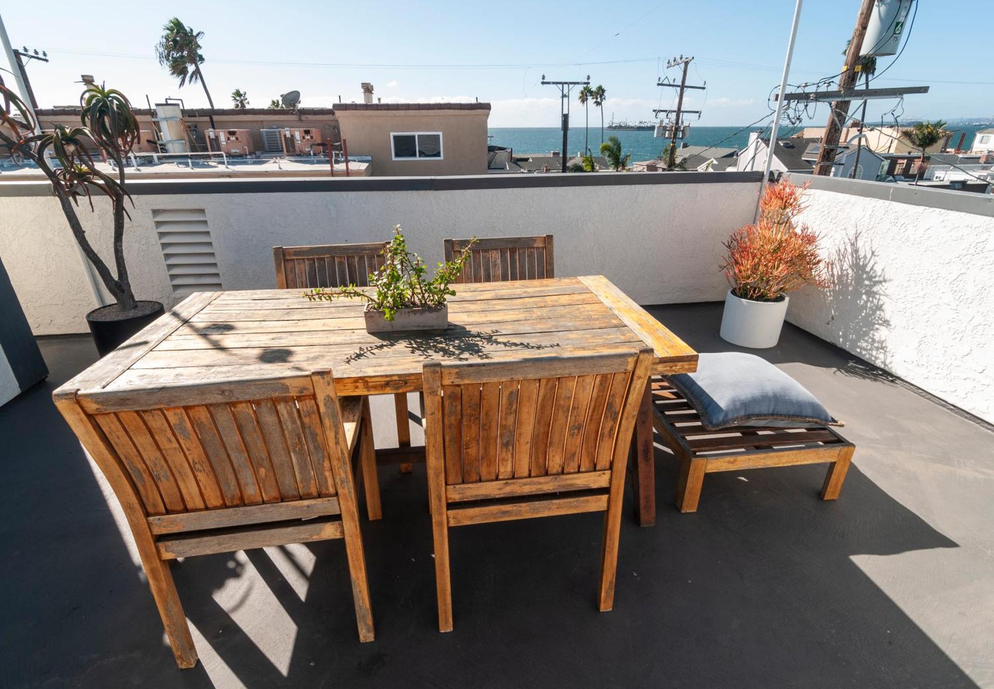 50 M To Sand Lgb 2 King Suites Long Beach Bagian luar foto