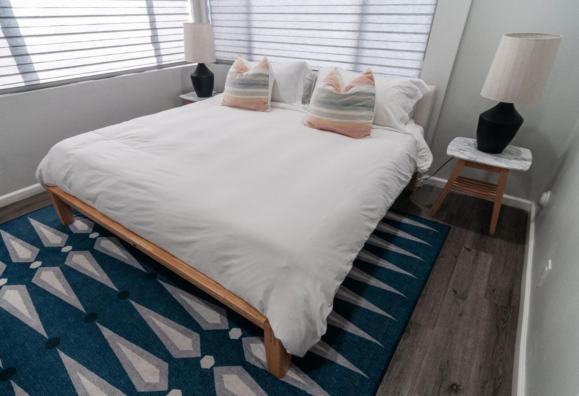50 M To Sand Lgb 2 King Suites Long Beach Bagian luar foto